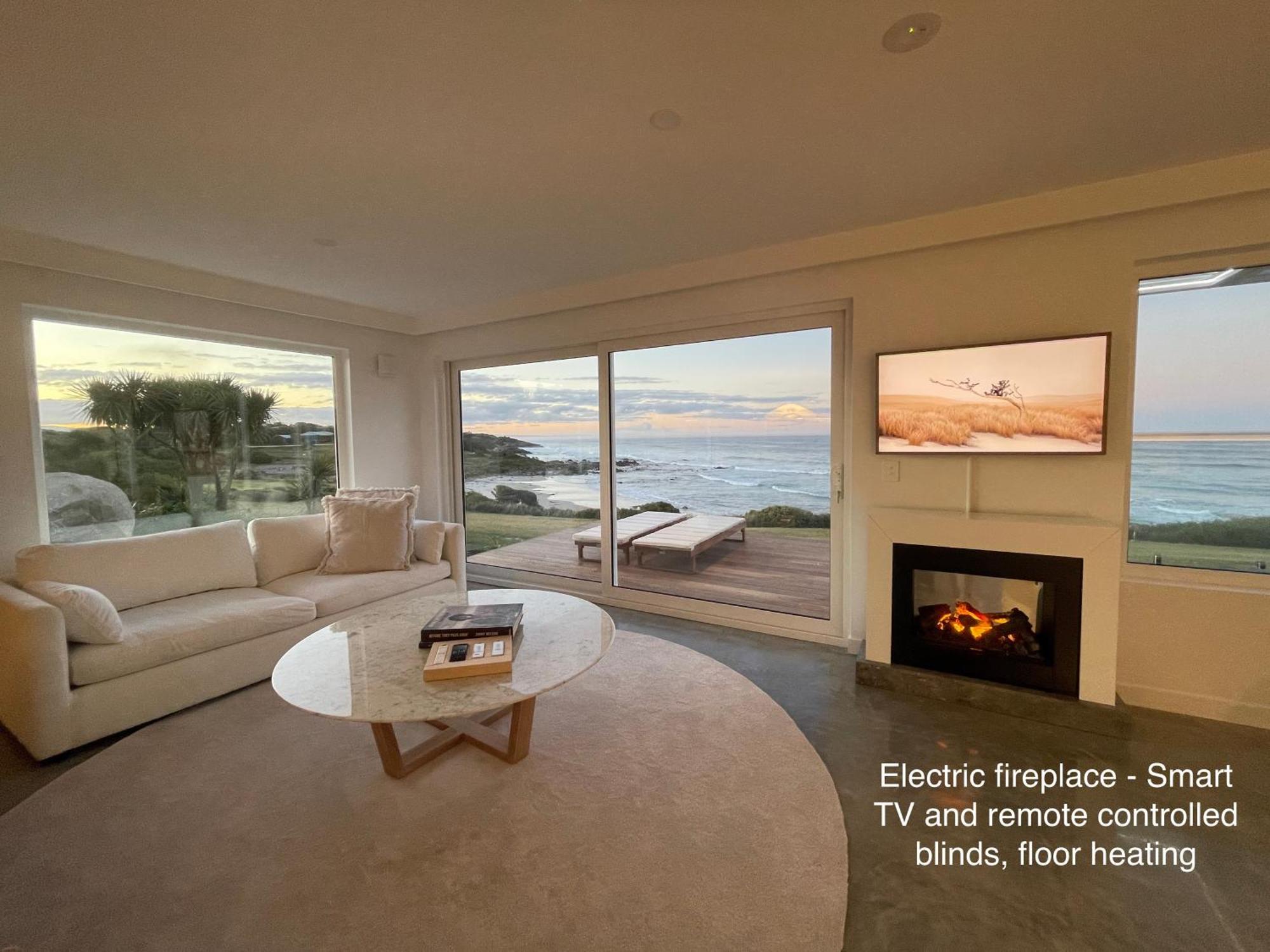 Saltwater - Absolute Oceanfront, Fire Pits, Some Villas With Hot Tubs And Sauna Falmouth Экстерьер фото