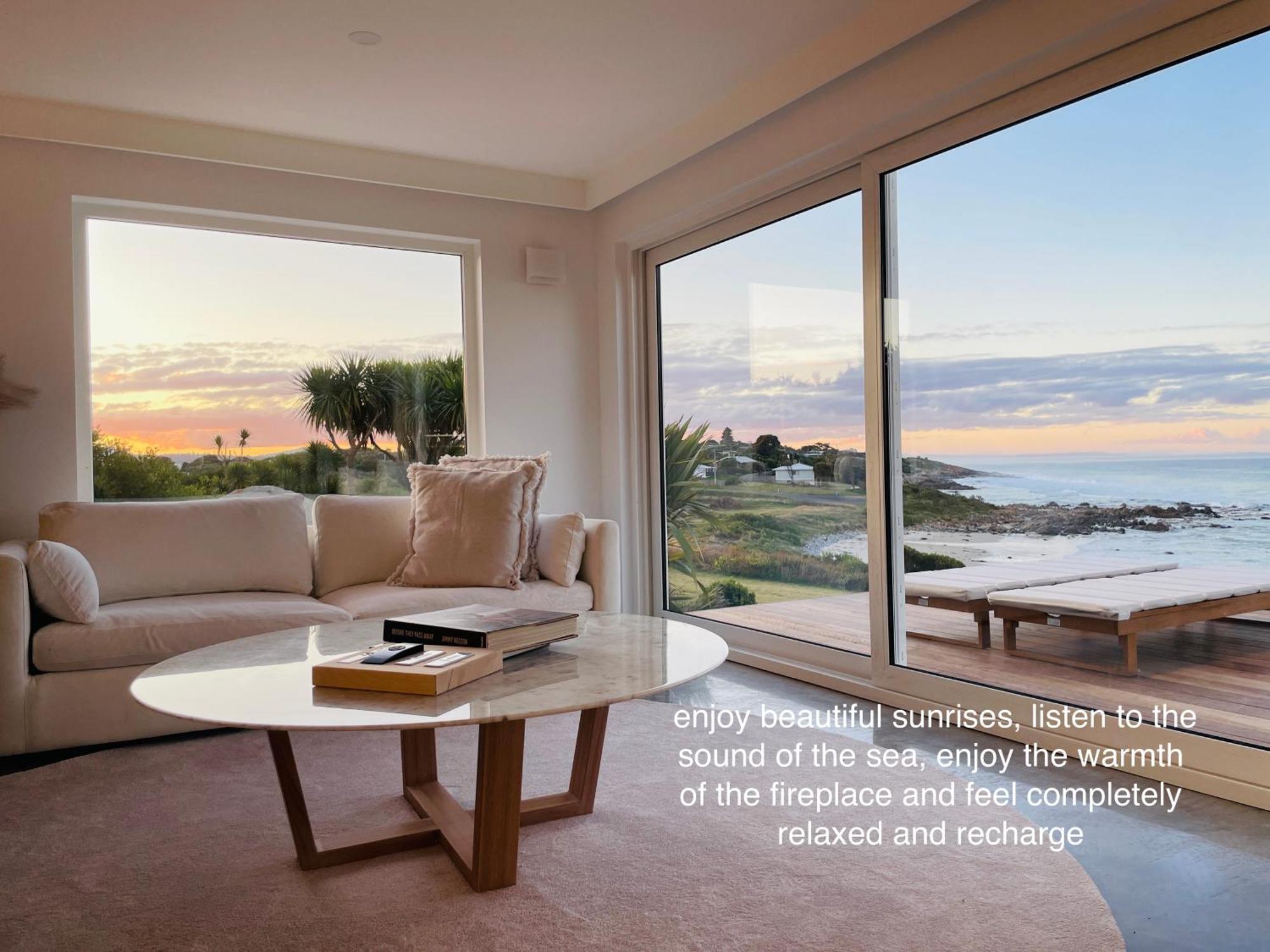 Saltwater - Absolute Oceanfront, Fire Pits, Some Villas With Hot Tubs And Sauna Falmouth Экстерьер фото