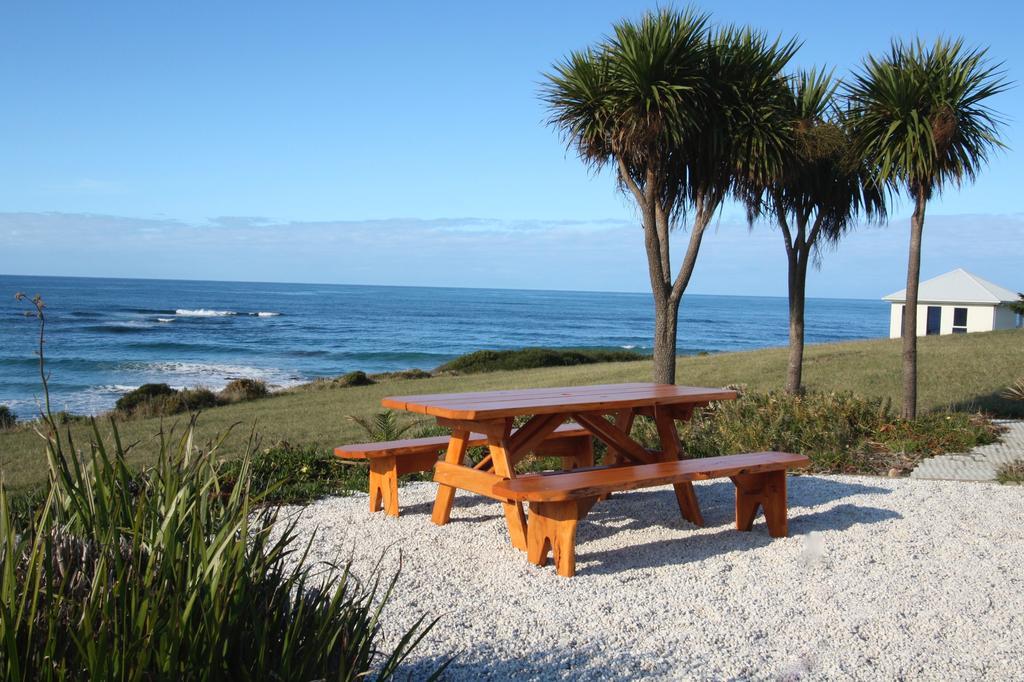 Saltwater - Absolute Oceanfront, Fire Pits, Some Villas With Hot Tubs And Sauna Falmouth Экстерьер фото