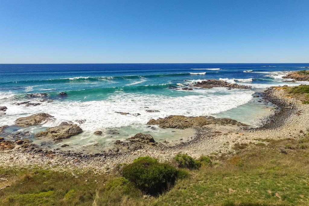 Saltwater - Absolute Oceanfront, Fire Pits, Some Villas With Hot Tubs And Sauna Falmouth Экстерьер фото