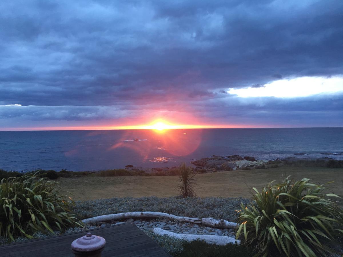Saltwater - Absolute Oceanfront, Fire Pits, Some Villas With Hot Tubs And Sauna Falmouth Экстерьер фото